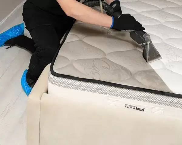 تنظيف المراتب